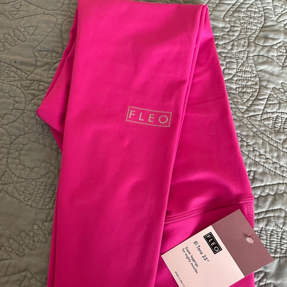 Fleo 25” El Toro Rose Violet Romey